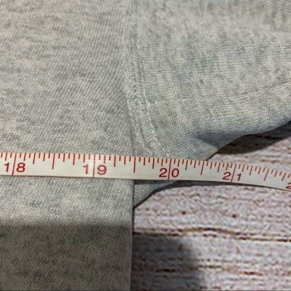 Vintage USA Olympic Tasmanian Devil Sweatshirt - Picture 11 of 15